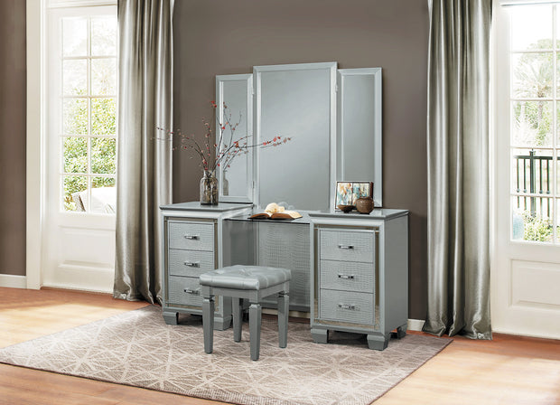 Allura Silver Vanity Set with Stool