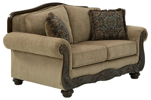 Briaroaks Mocha Loveseat