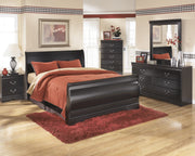 Huey Vineyard Black Sleigh Bedroom Set
