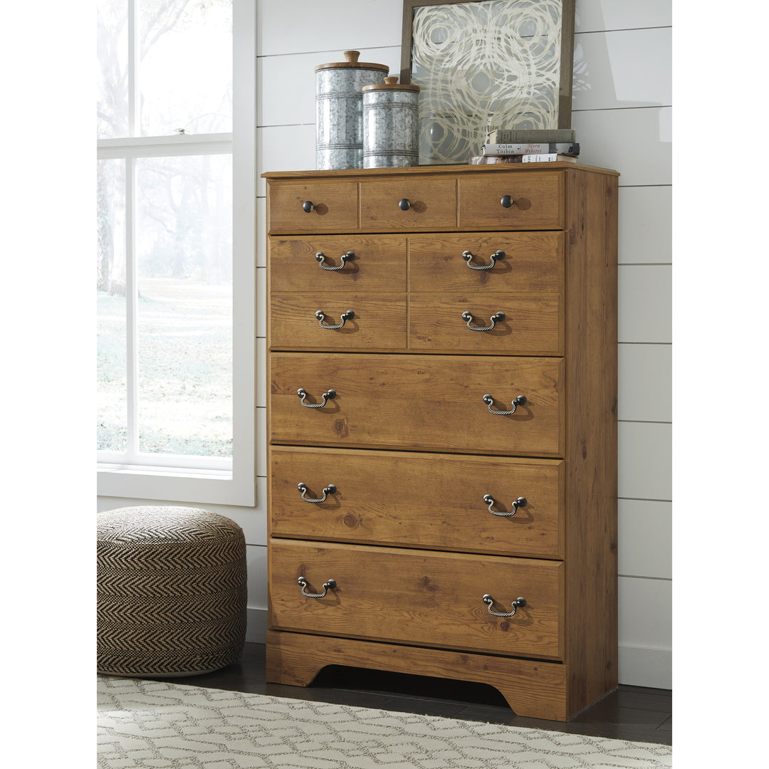 Ashley Furniture Bittersweet Five Drawer Chest, Light Brown