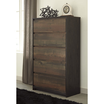 Windlore Dark Brown Chest