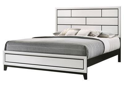 Akerson Chalk White King Panel Bed