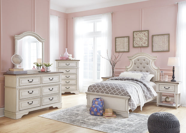 Realyn Chipped White Youth Upholstered Bedroom Set