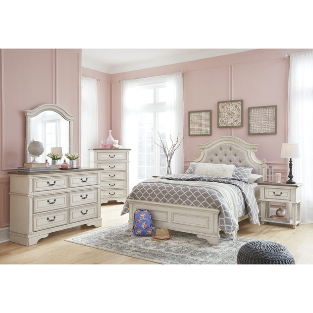 Realyn Chipped White Youth Dresser